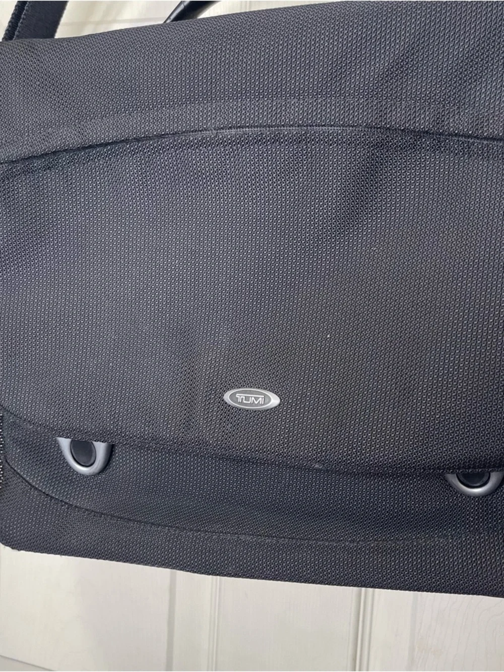 Tumi T3 Flip Flap Brief Laptop Briefcase Messenger Bag